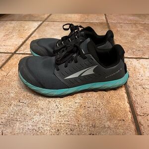 Altra Superior 5 Trail Running Shoe, Women’s 6.5